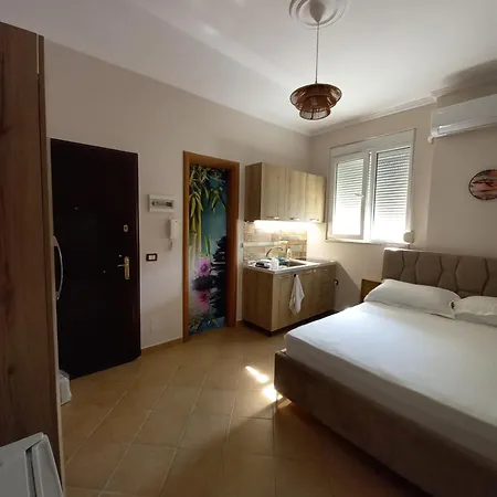 Perfect Location Lägenhet Tirana